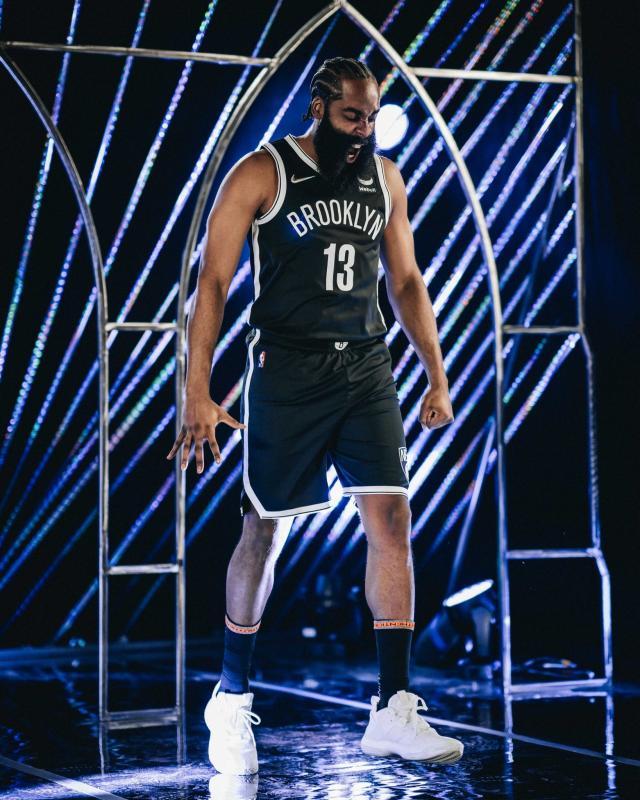 1632818495619005940.jpg FAVwDvXUUAI5C2O.jpg